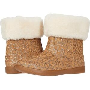 UGG Girls Glitter Leopard Boot size 8 toddler